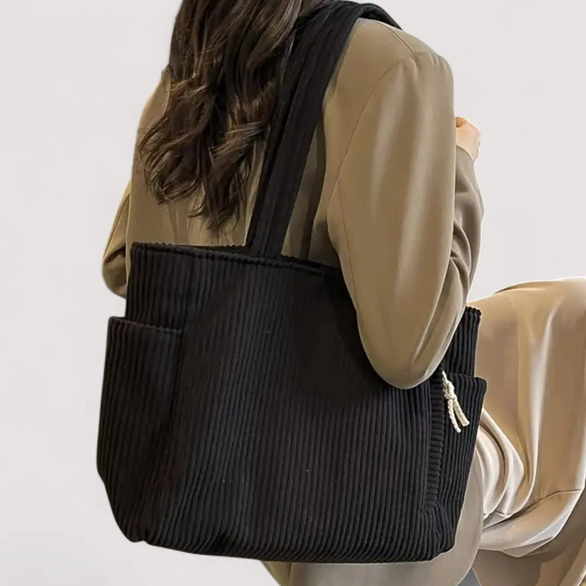 Milena™ - Mochila de Mascota de Terciopelo