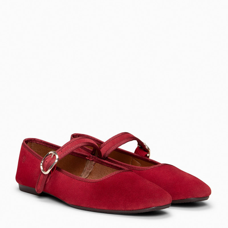 CLARA - Merceditas con puntera cuadrada en ROJO