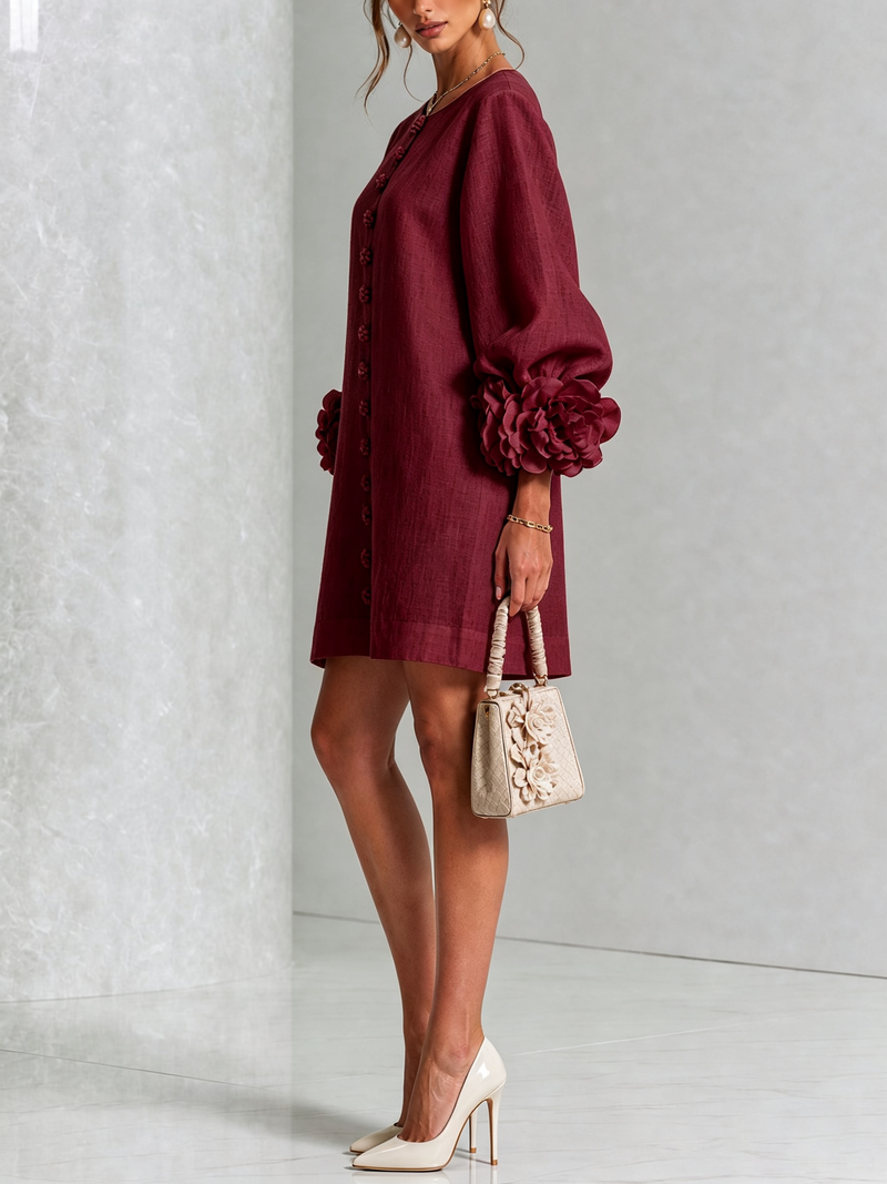 Josefina | Vestido Mini de Mezcla de Lino con Puños de Rosa, Burdeos