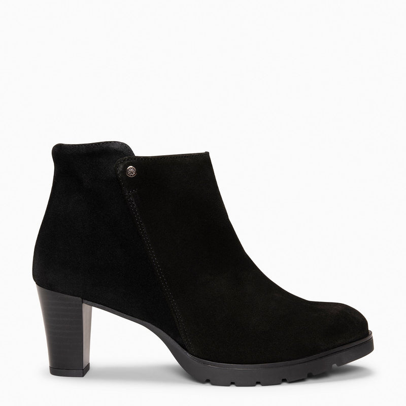PRAGA - Botines NEGRO con tacón
